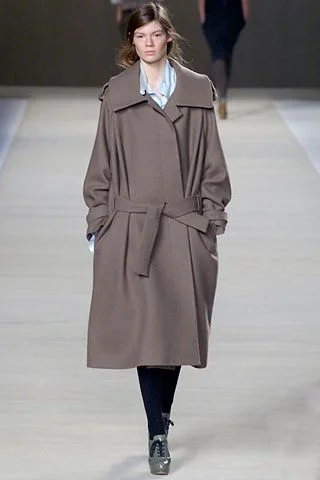 Look 10
